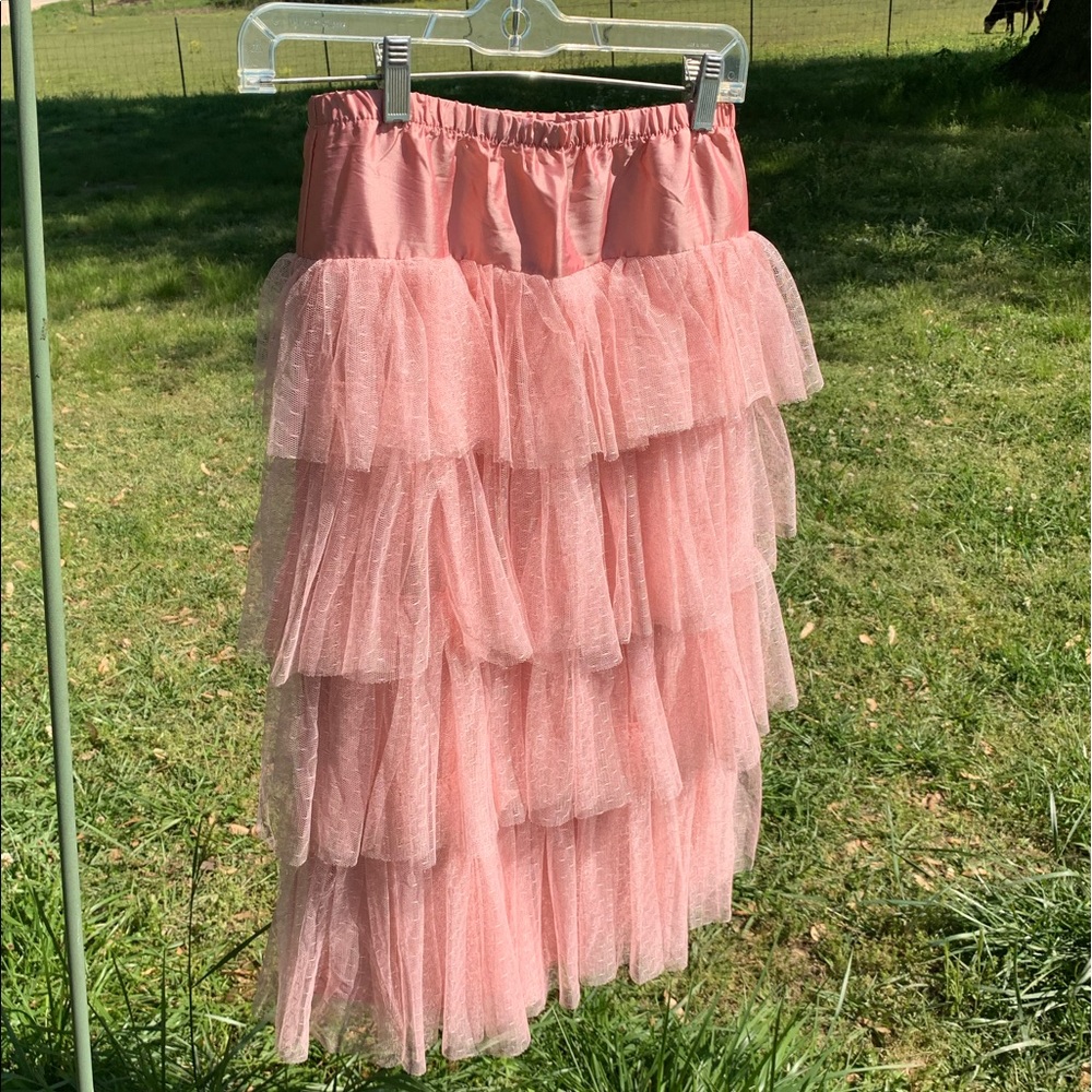 Nuggles girls ruffled layer skirt sz 12 NEW